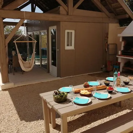 Maison De 5 Avec Piscine Privee Sauna Et Terrasse A Poussieu Bellegarde-Poussieu